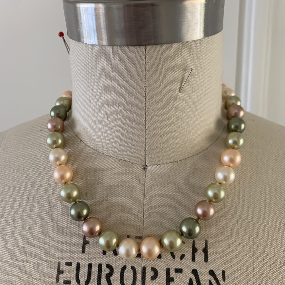 Pearl necklace